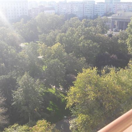 Two Rooms Central Bukarest Exterior foto