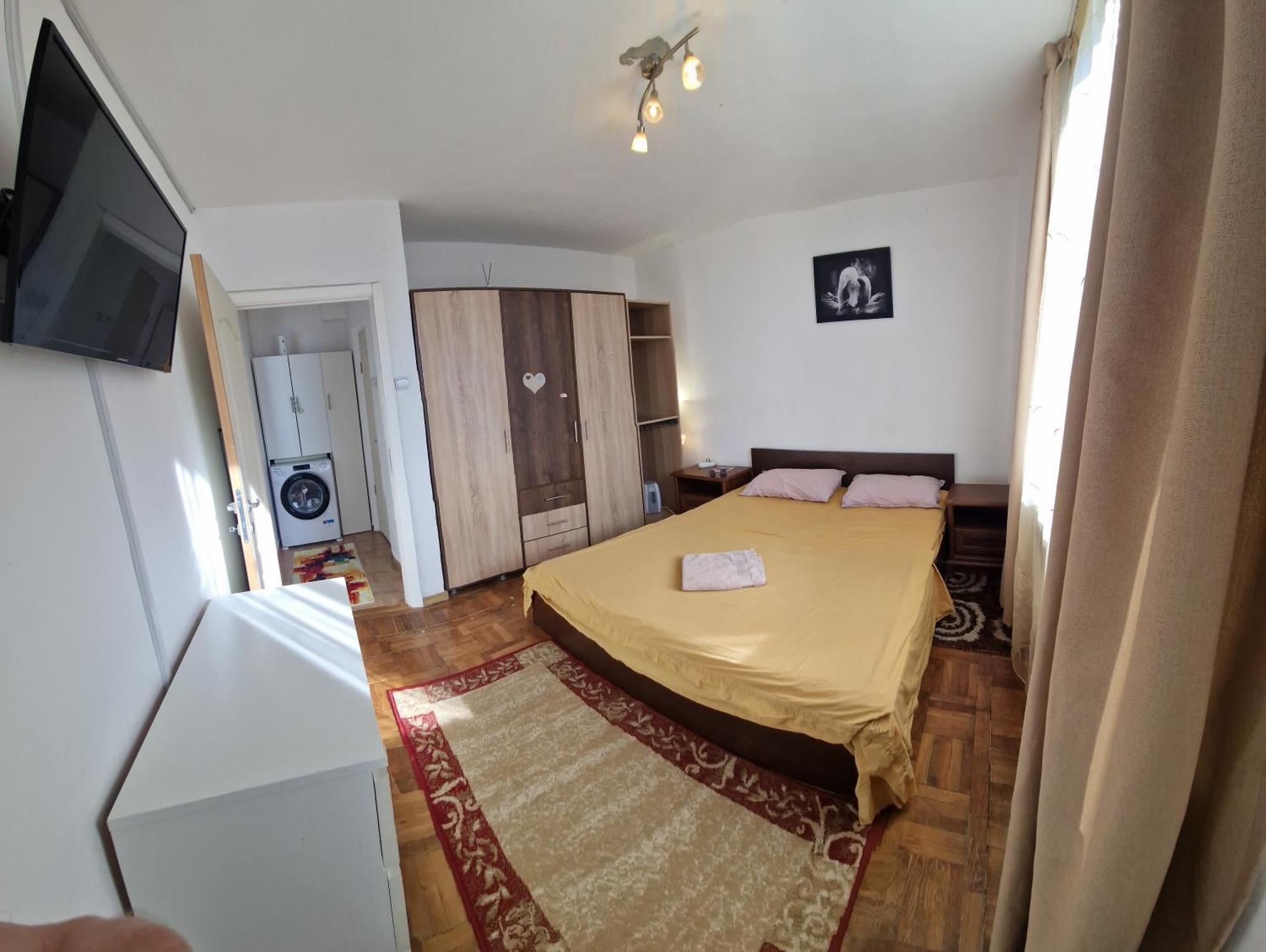 Two Rooms Central Bukarest Exterior foto